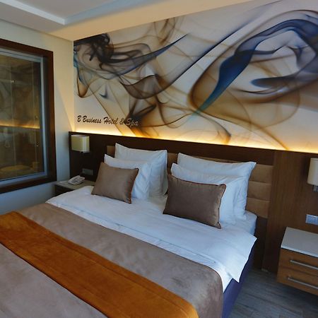 B Business Hotel & Spa Antalya Extérieur photo