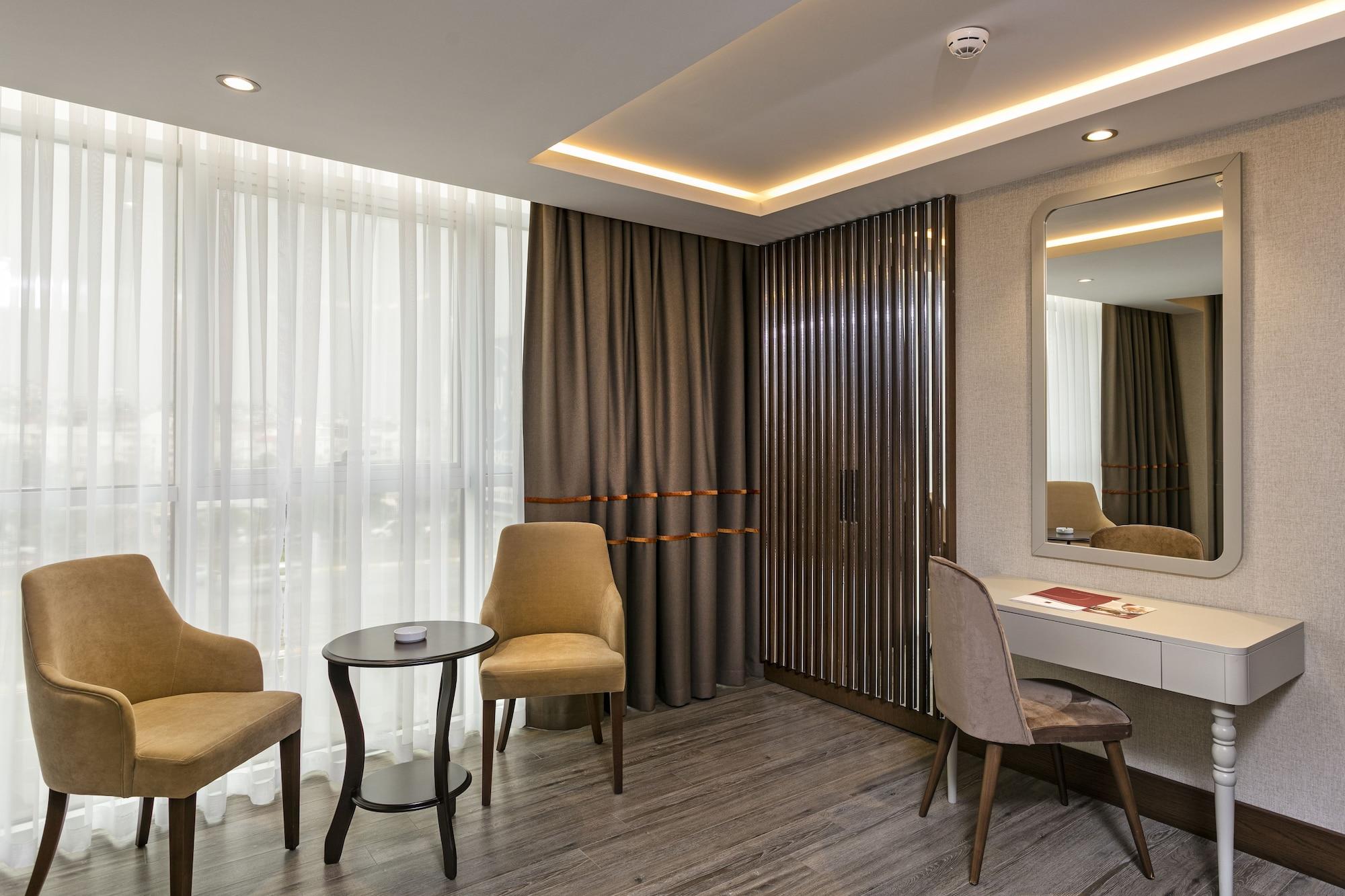 B Business Hotel & Spa Antalya Extérieur photo