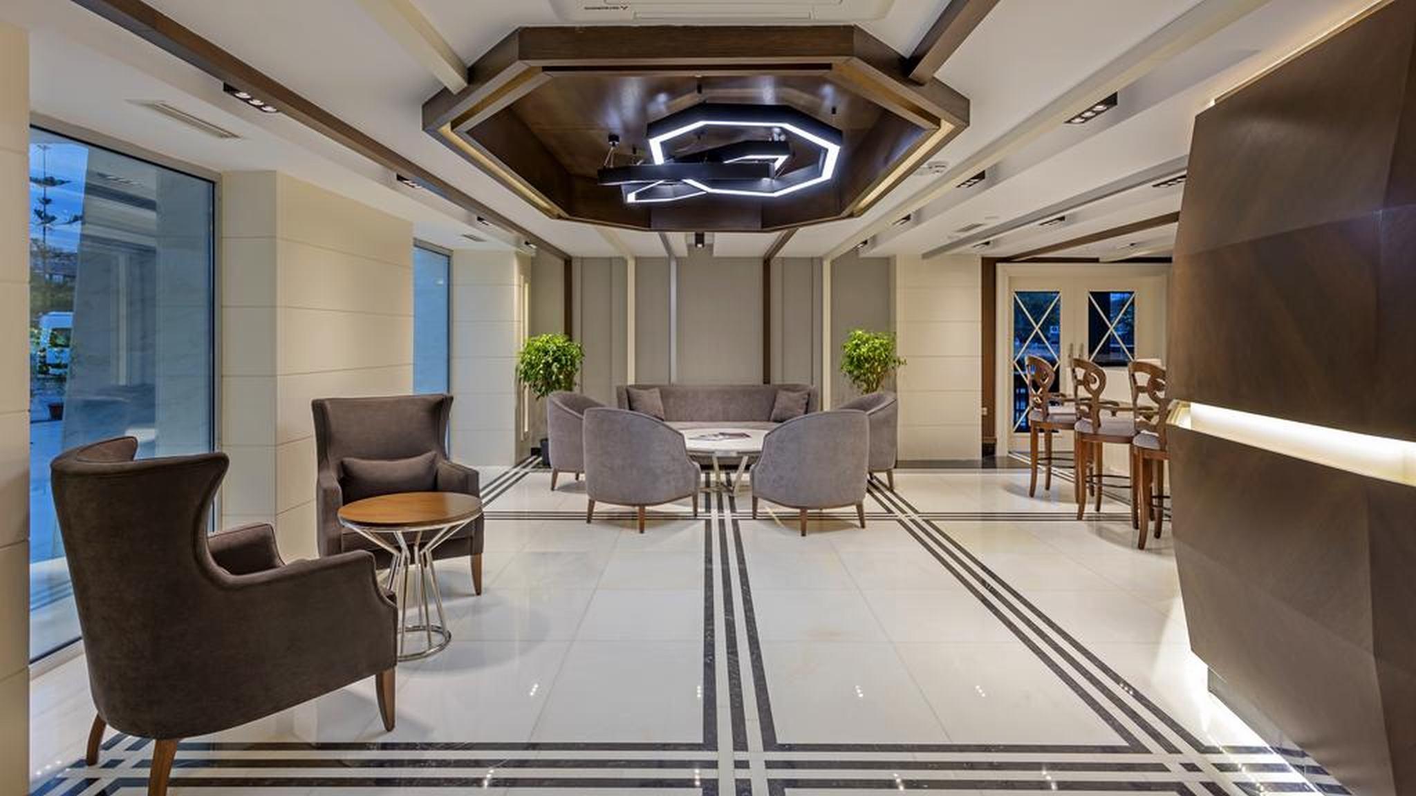 B Business Hotel & Spa Antalya Extérieur photo