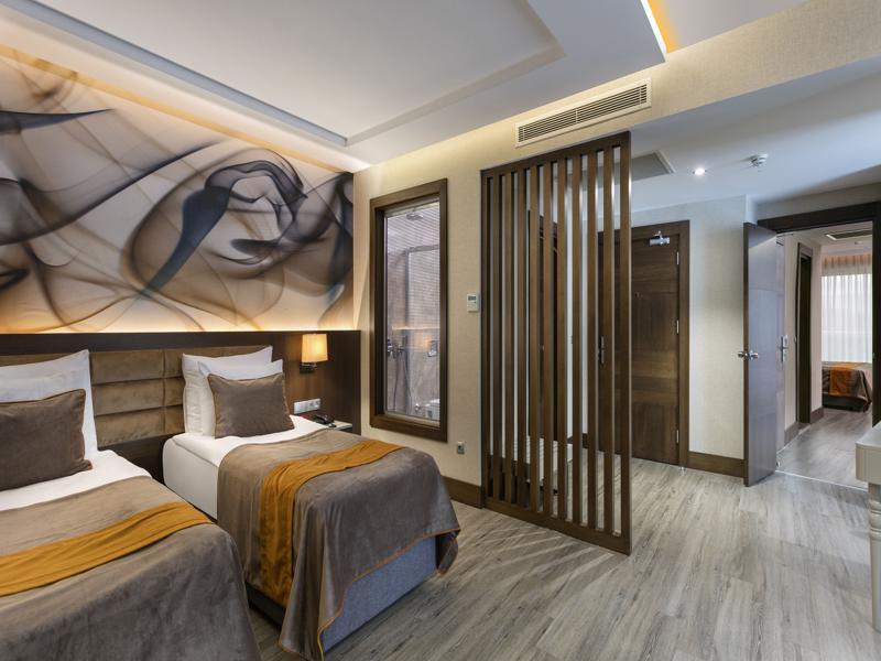 B Business Hotel & Spa Antalya Extérieur photo