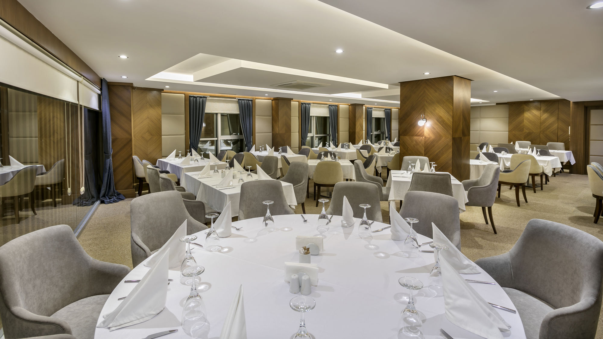 B Business Hotel & Spa Antalya Extérieur photo