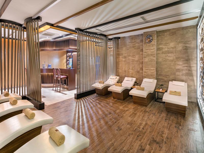 B Business Hotel & Spa Antalya Extérieur photo