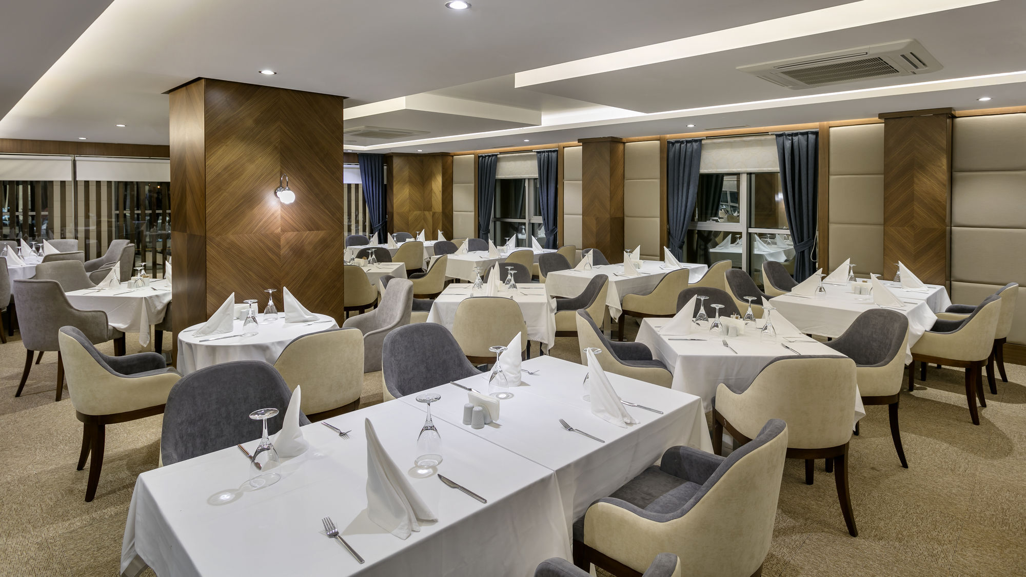 B Business Hotel & Spa Antalya Extérieur photo